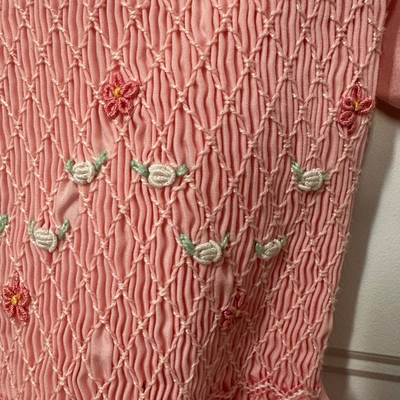 Helen & Enriette Fine Hand Smocked Girl's Dress - Picture 6 of 8